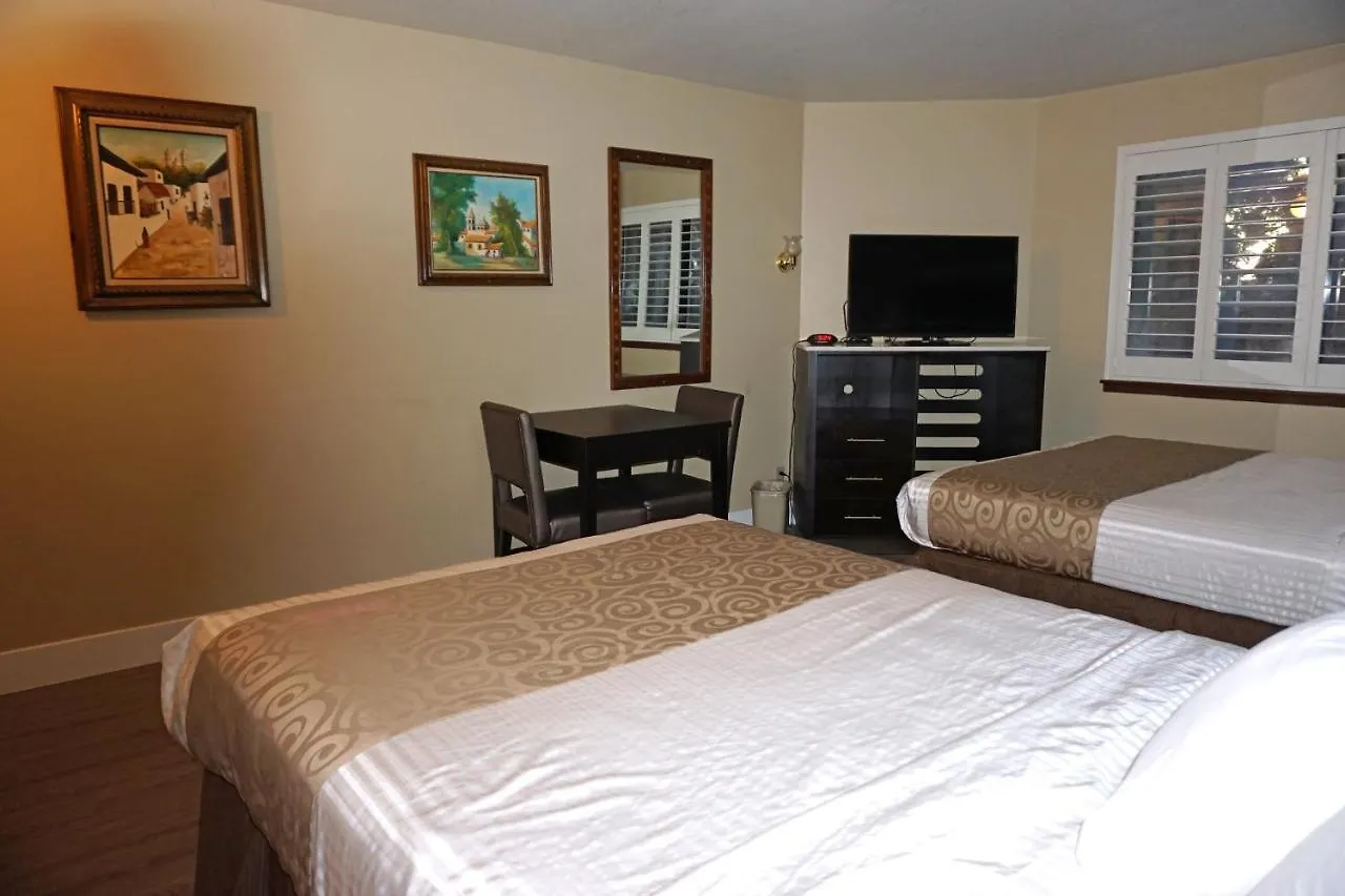 Travelodge By Wyndham Concord 2*,
